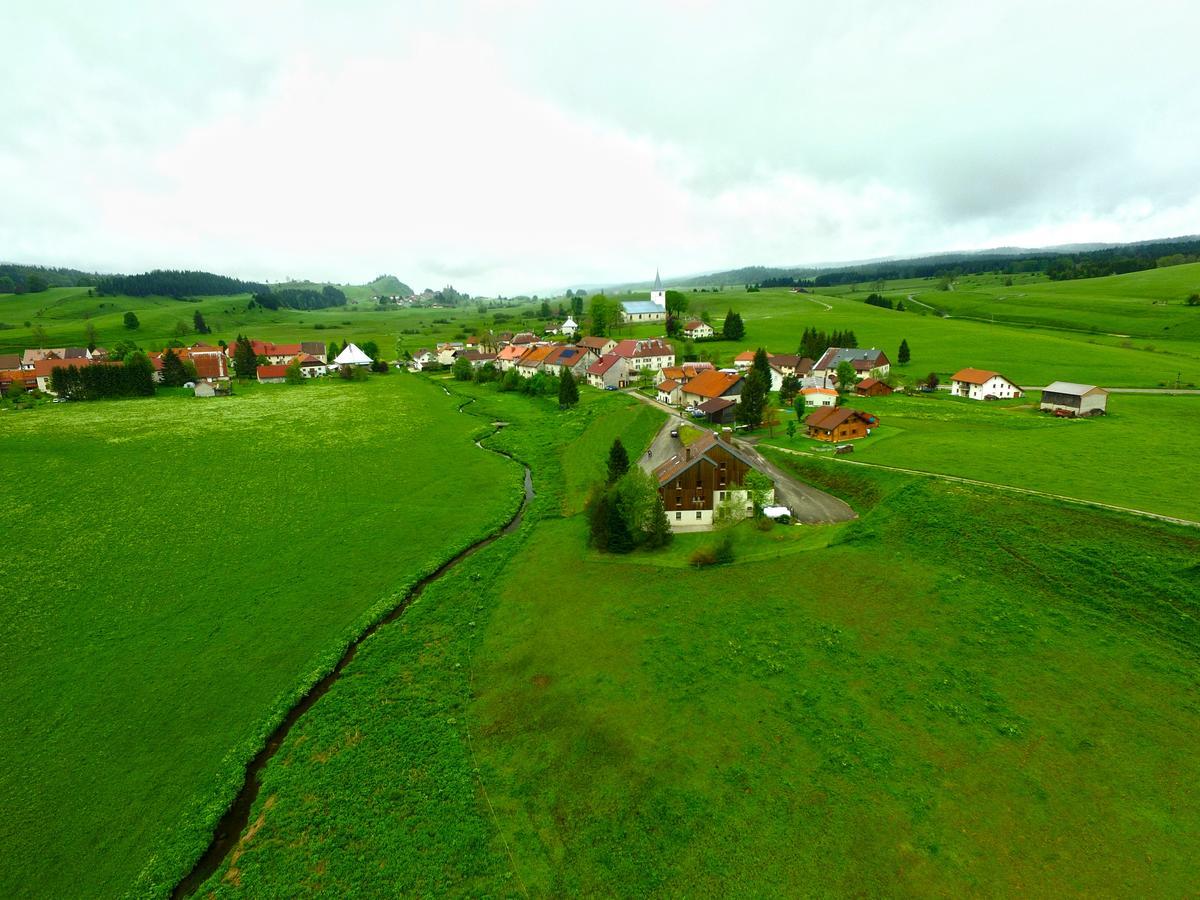 Hotel Auberge Du Grand Git La Chaux Neuve Dış mekan fotoğraf